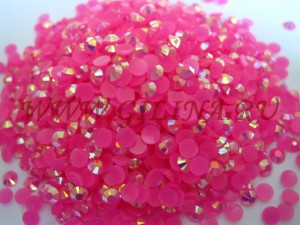 Стразы для ногтей NEON Pink #030 Стразы для дизайна на ногтях AB Pink #030Ярко розового цветаРазмер: 3 мм.В упаковке 30 шт.