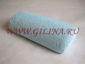 Подушка для маникюра Blue Мягкая подушка для маникюраИспользуется так же при наращивании ногтей, для удобства мастера и клиента.Размеры: 28х13х8 см.